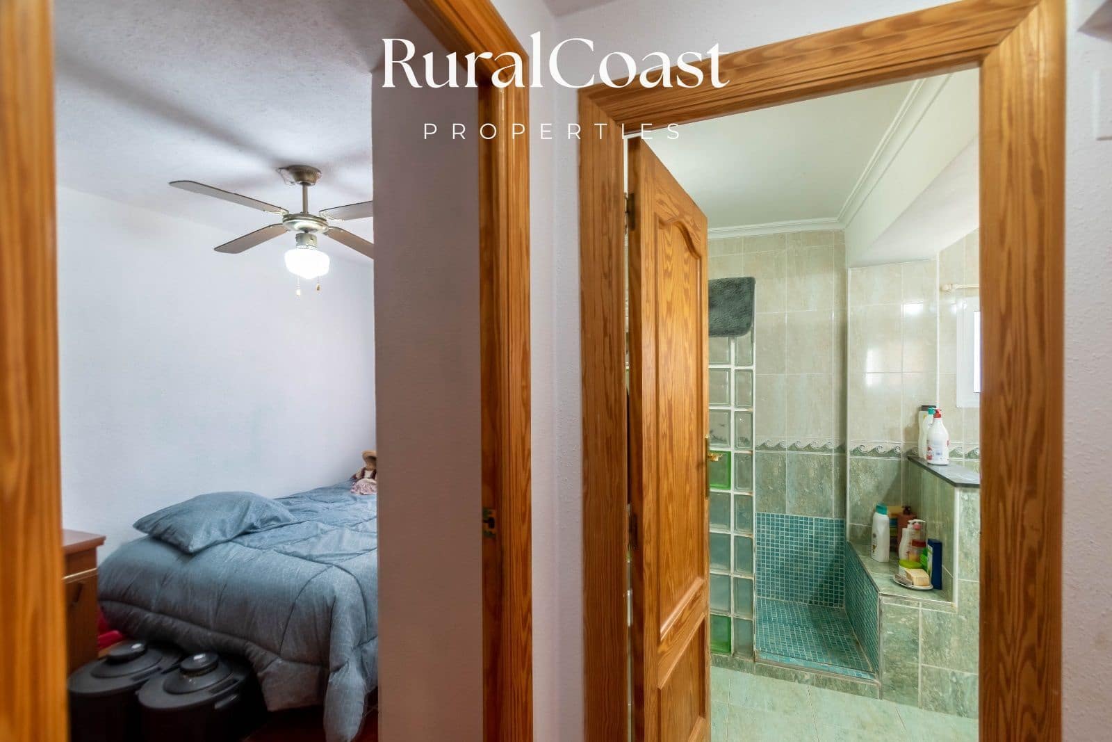 3 slaapkamer Villa te koop in Busot met garage - € 260.000 (Ref: 7664060)