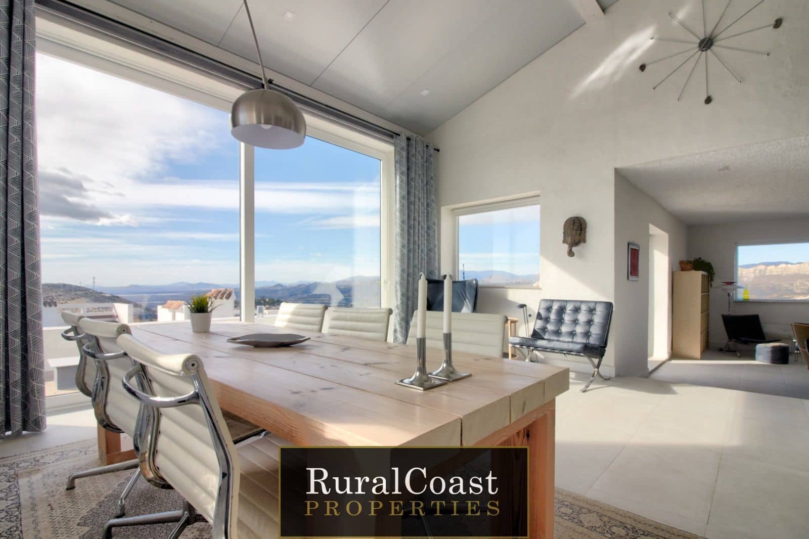 5 slaapkamer Villa te koop in Busot met zwembad garage - € 1.285.000 (Ref: 7682792)