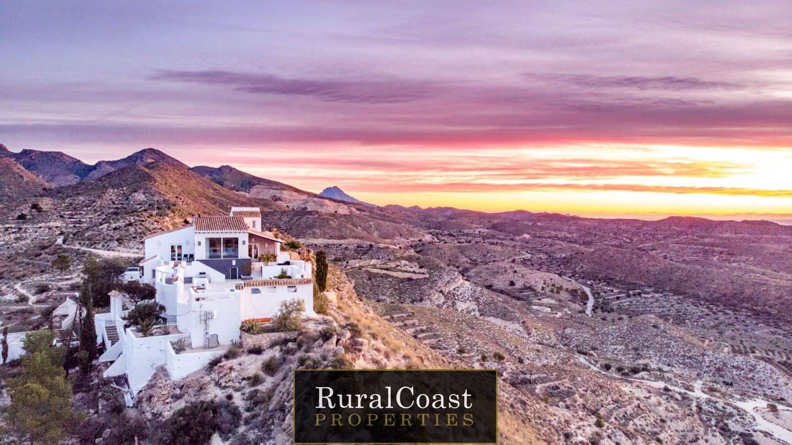 5 slaapkamer Villa te koop in Busot met zwembad garage - € 1.285.000 (Ref: 7682792)