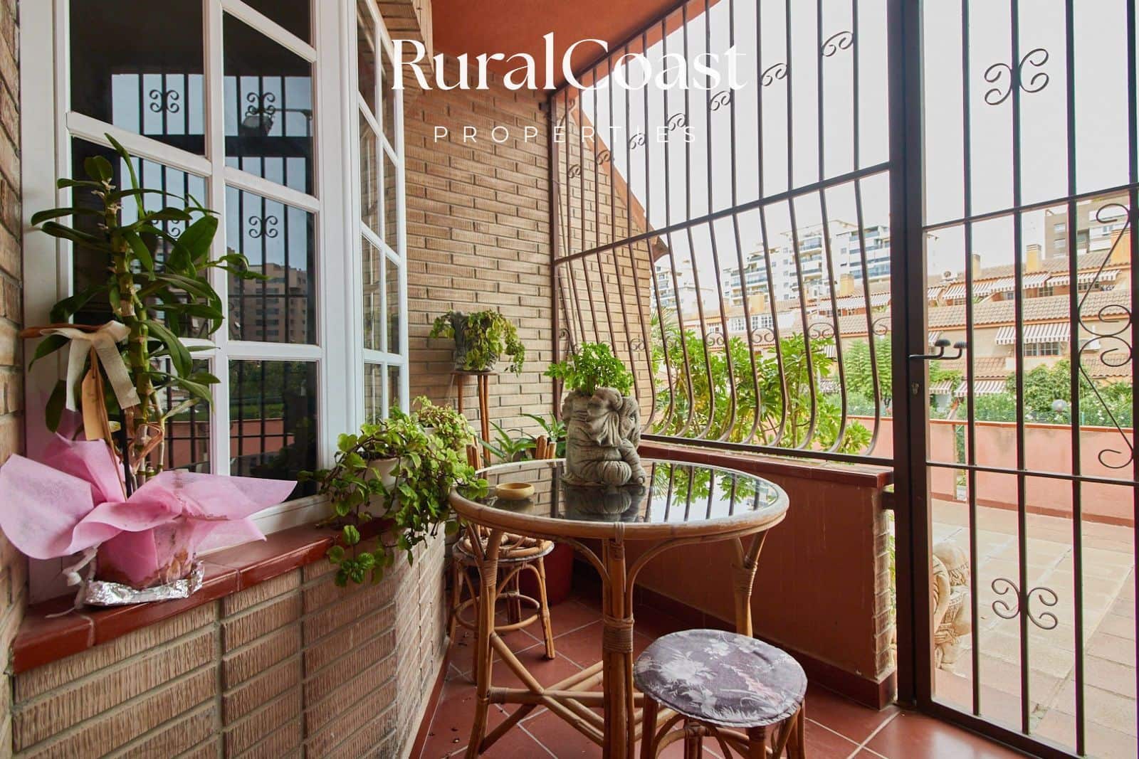 5 sypialnia Bungalow na sprzedaż w Miasto Alicante / Alacant z basenem garażem - 499 000 € (Ref: 7876823)