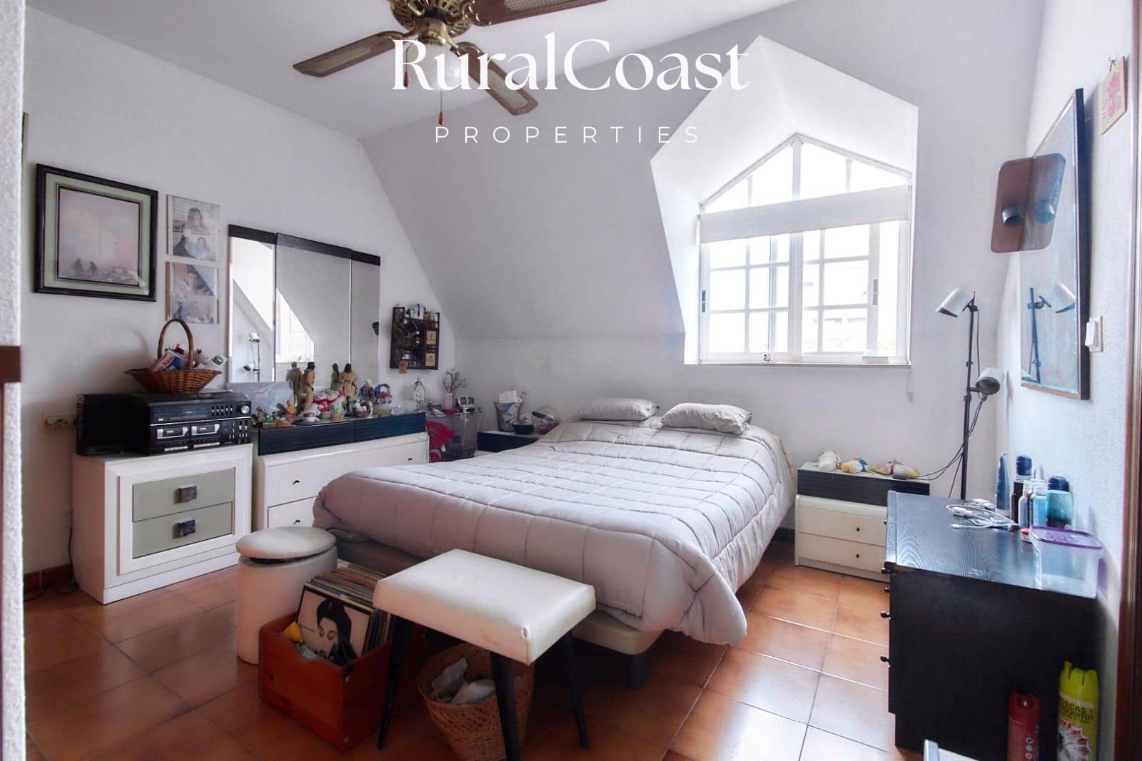 5 sypialnia Bungalow na sprzedaż w Miasto Alicante / Alacant z basenem garażem - 499 000 € (Ref: 7876823)