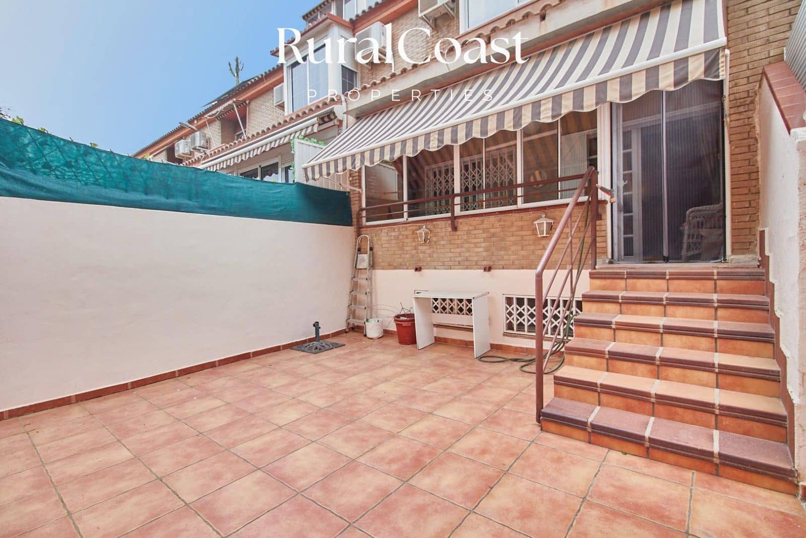 5 sypialnia Bungalow na sprzedaż w Miasto Alicante / Alacant z basenem garażem - 499 000 € (Ref: 7876823)