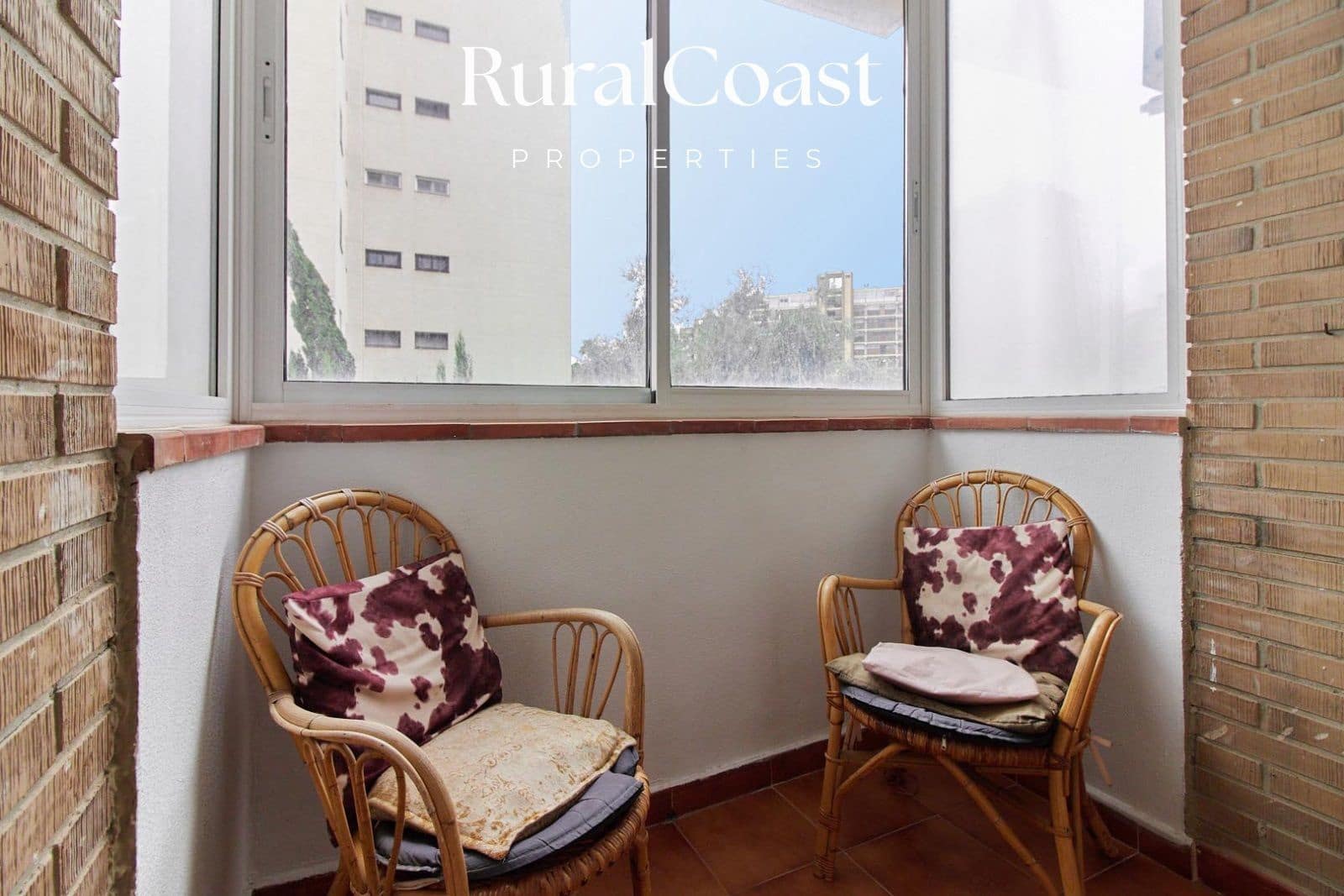 5 sypialnia Bungalow na sprzedaż w Miasto Alicante / Alacant z basenem garażem - 499 000 € (Ref: 7876823)