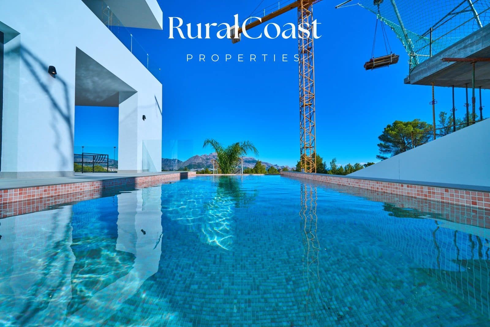 3 sovrum Villa till salu i Polop med pool - 860 000 € (Ref: 7934477)