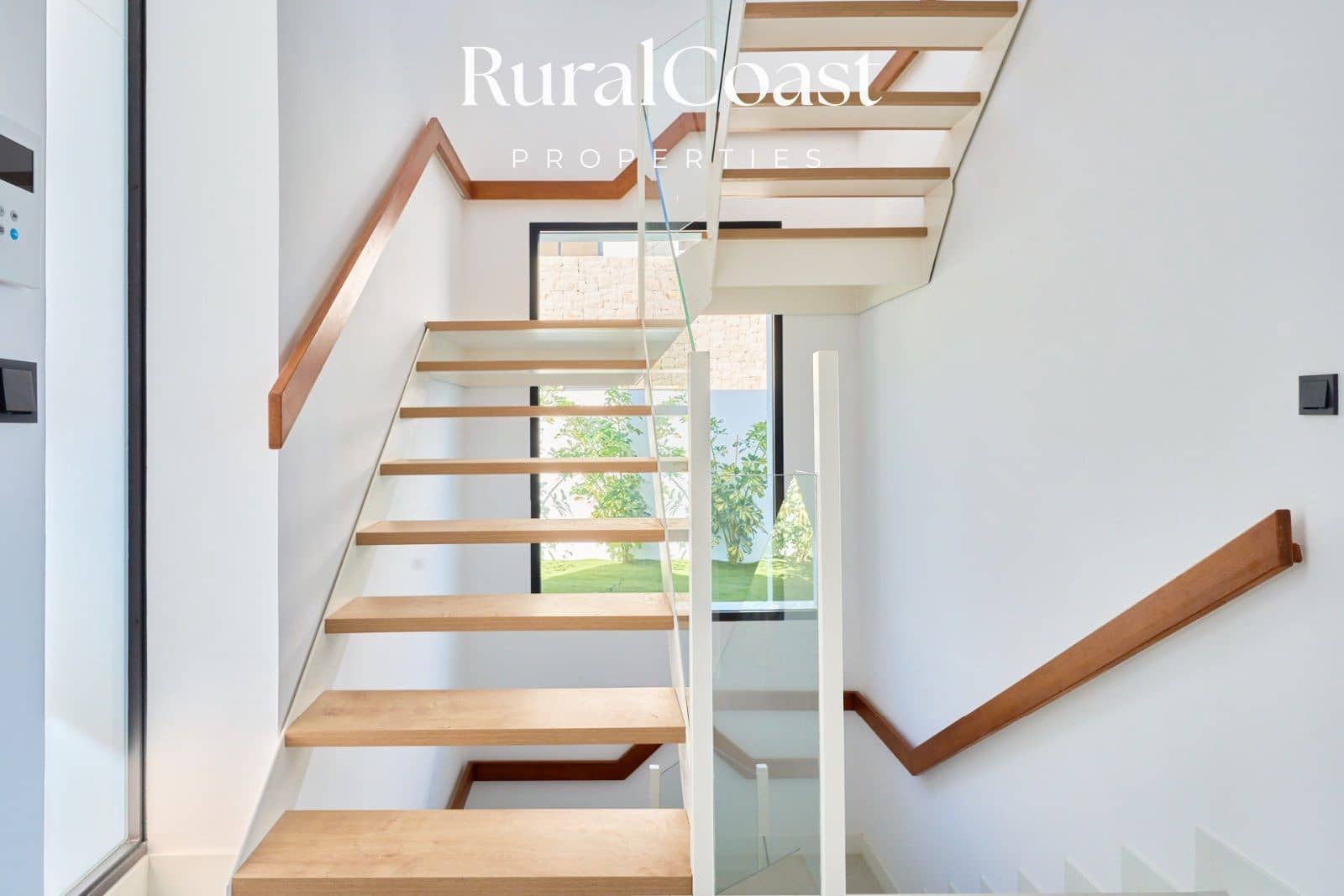 3 sovrum Villa till salu i Polop med pool - 860 000 € (Ref: 7934477)