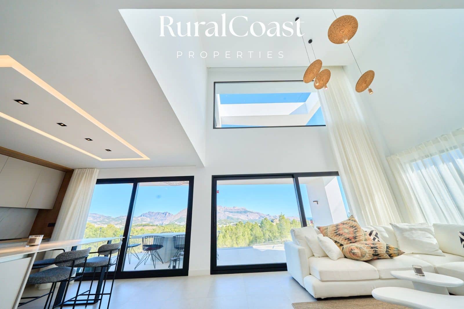 3 sovrum Villa till salu i Polop med pool - 860 000 € (Ref: 7934477)