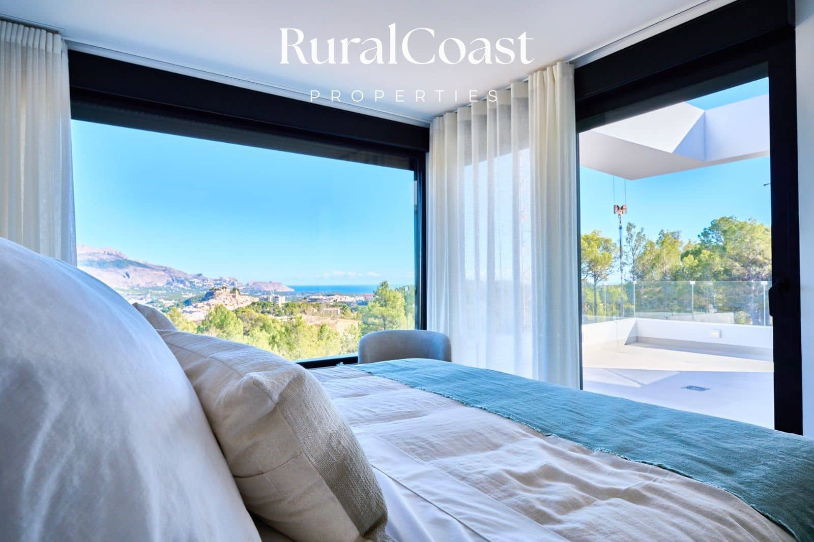 3 sovrum Villa till salu i Polop med pool - 860 000 € (Ref: 7934477)