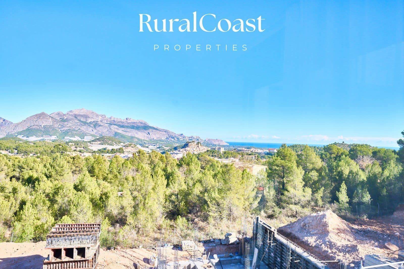 3 sovrum Villa till salu i Polop med pool - 860 000 € (Ref: 7934477)