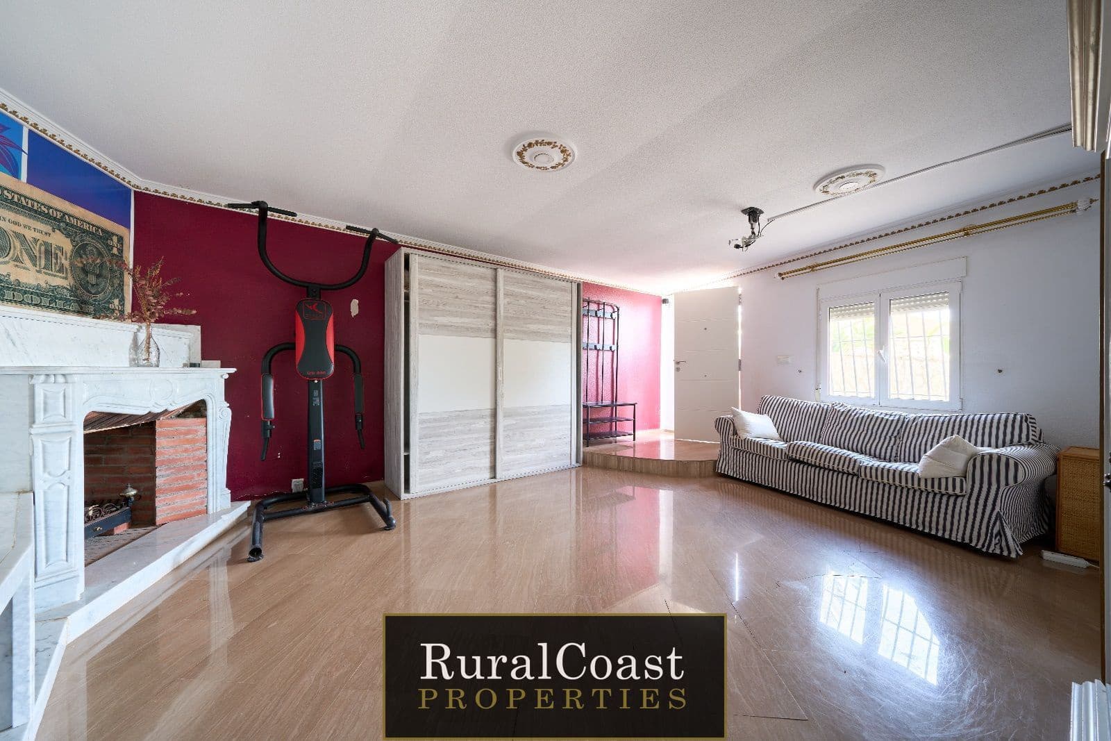 3 soveværelse Villa til salg i Coveta Fuma med swimmingpool - € 795.000 (Ref: 7961128)