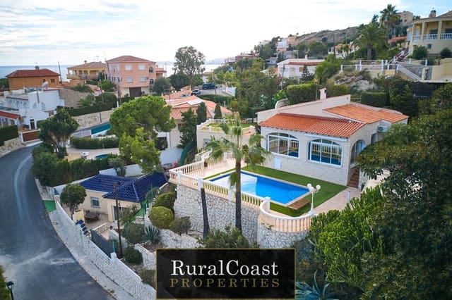 3 slaapkamer Villa te koop in Coveta Fuma, El Campello met zwembad - € 795.000 (Ref: 7961128)