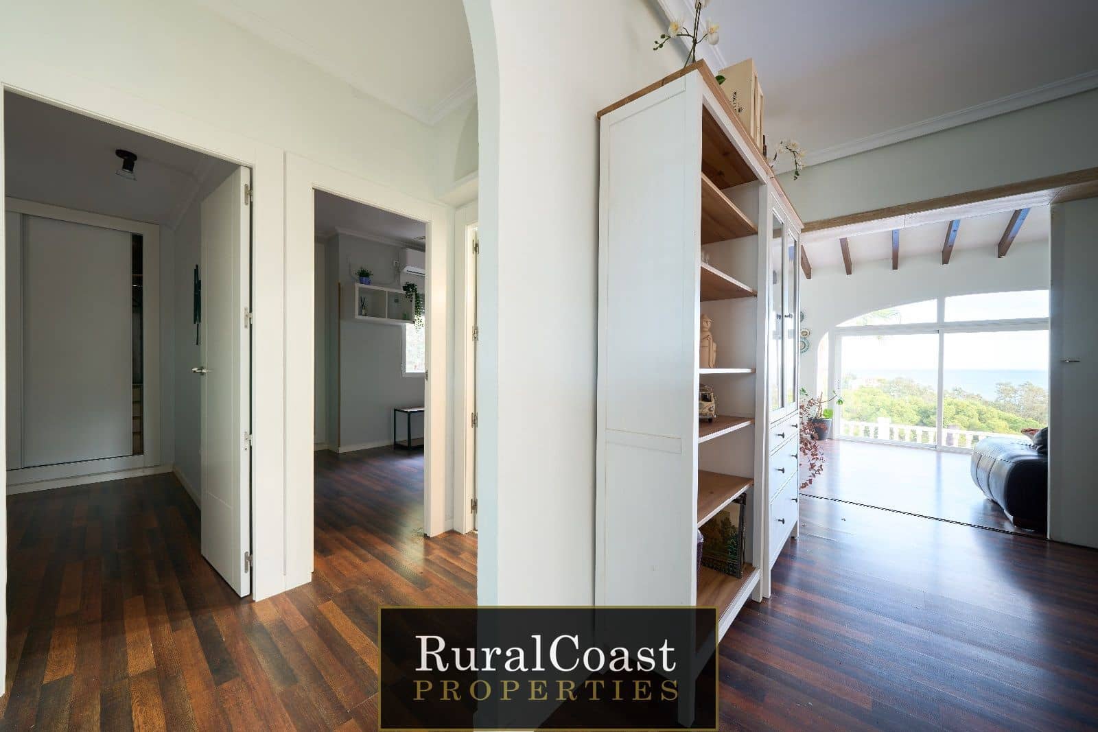 3 soveværelse Villa til salg i Coveta Fuma med swimmingpool - € 795.000 (Ref: 7961128)