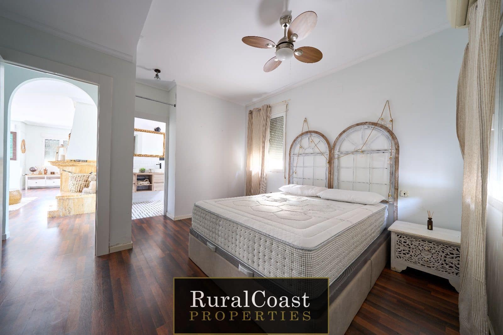 3 soveværelse Villa til salg i Coveta Fuma med swimmingpool - € 795.000 (Ref: 7961128)