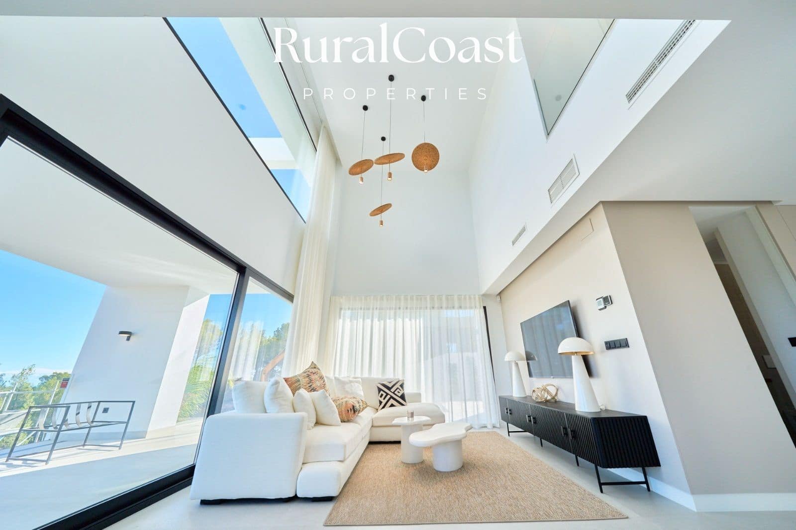 3 soverom Villa til salgs i Polop med svømmebasseng garasje - € 860 000 (Ref: 8044908)