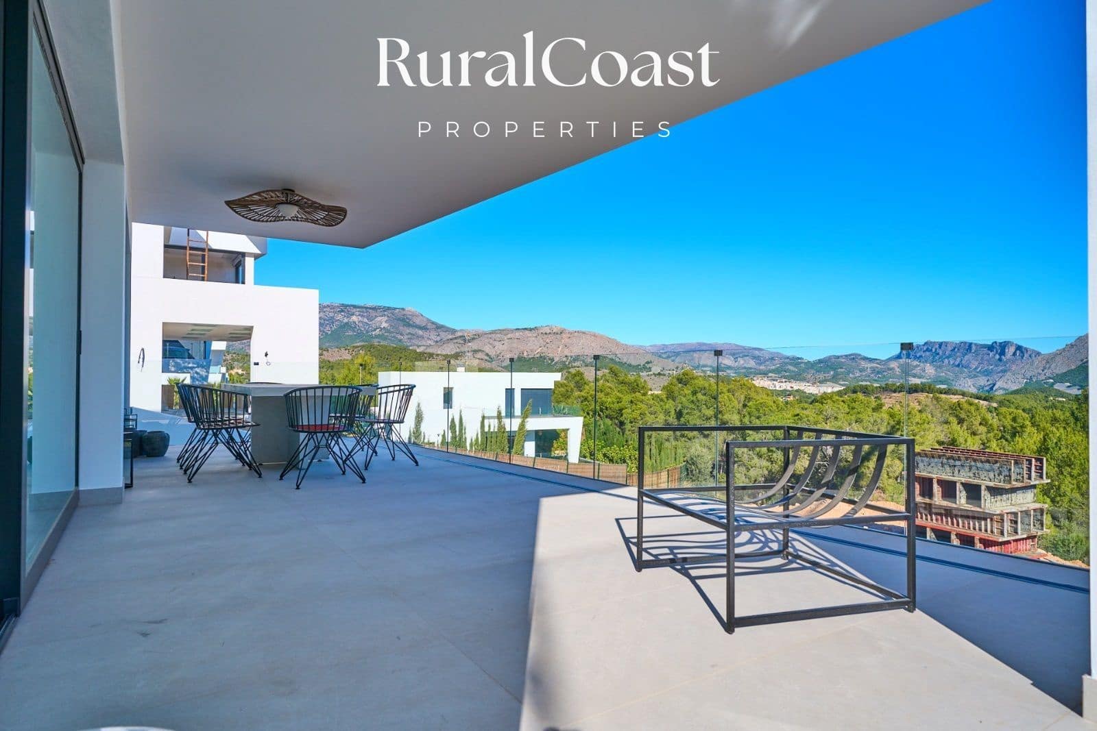 3 soverom Villa til salgs i Polop med svømmebasseng garasje - € 860 000 (Ref: 8044908)