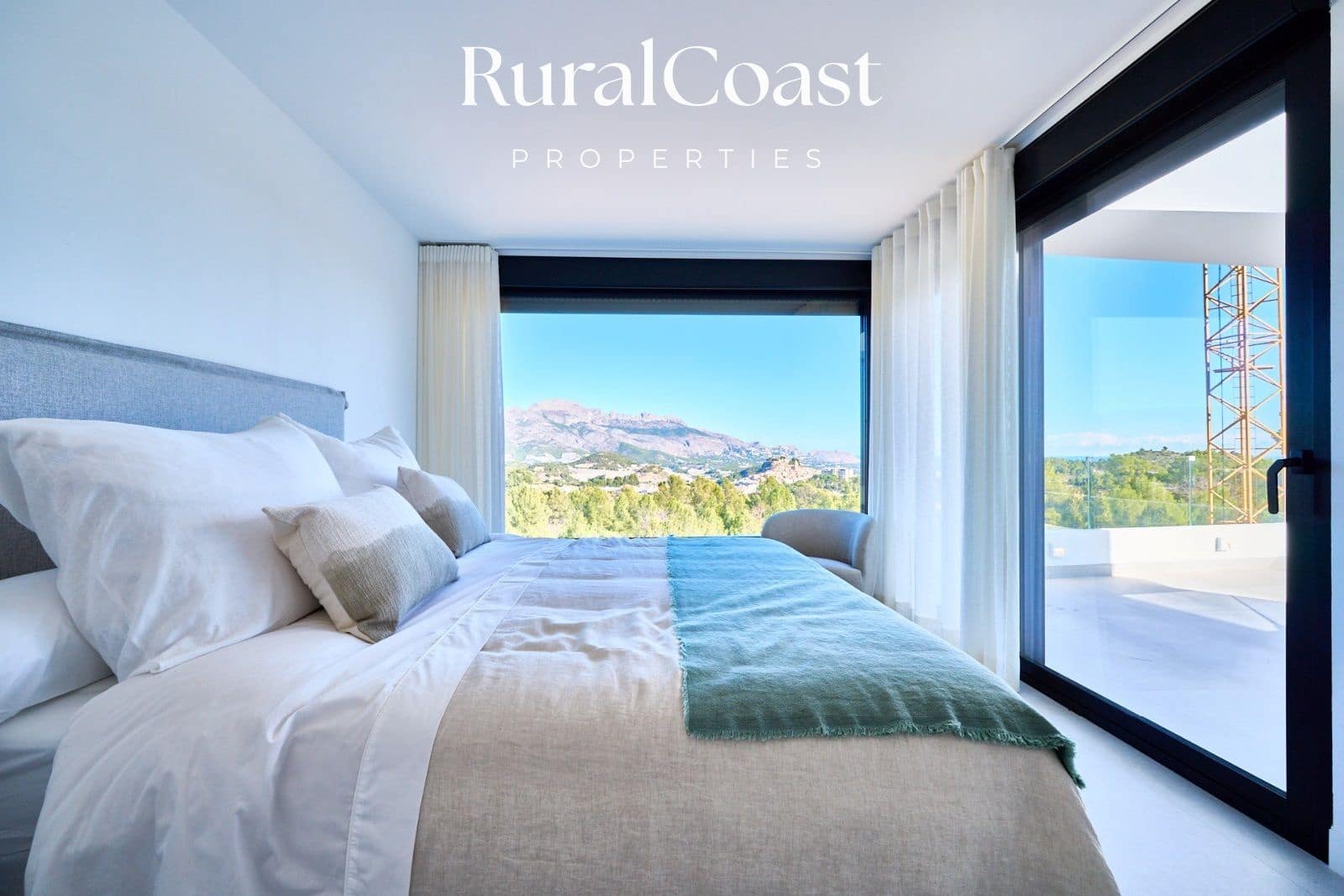 3 soverom Villa til salgs i Polop med svømmebasseng garasje - € 860 000 (Ref: 8044908)