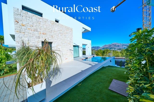 Chalet de 3 habitaciones en Polop en venta con piscina garaje - 860.000 € (Ref: 8044908)