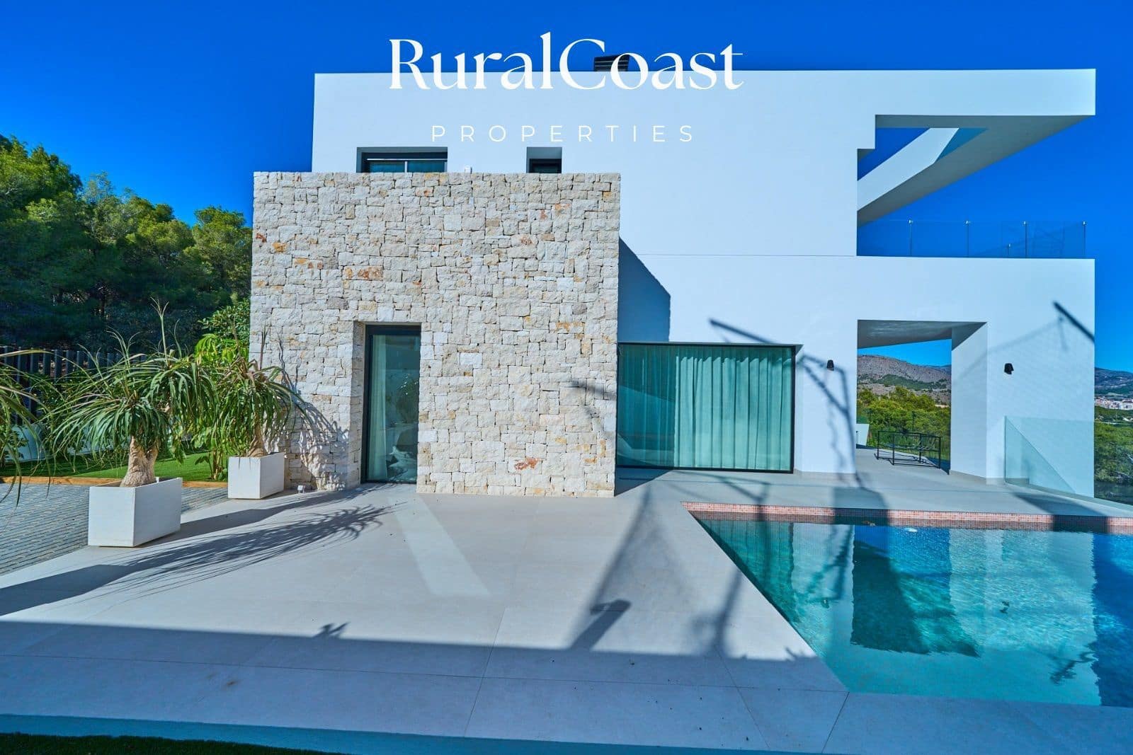 3 soverom Villa til salgs i Polop med svømmebasseng garasje - € 860 000 (Ref: 8044908)