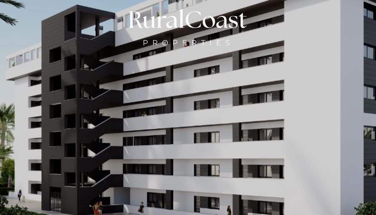 Piso de 2 habitaciones en Torrevieja en venta con piscina garaje - 245.000 € (Ref: 8396122)