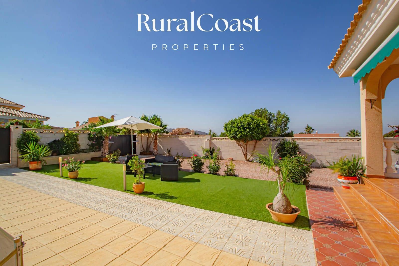 3 soverom Villa til salgs i Busot med svømmebasseng garasje - € 380 000 (Ref: 8422687)