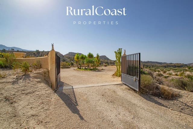 1 bedroom Villa for sale in Jijona / Xixona with pool garage - € 395,000 (Ref: 8439437)