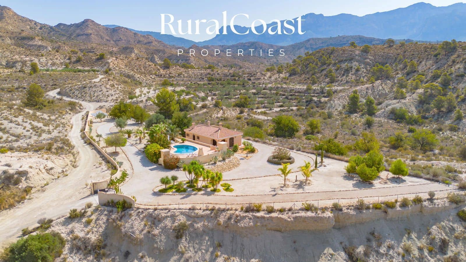 1 soveværelse Villa til salg i Jijona / Xixona med swimmingpool garage - € 395.000 (Ref: 8439437)