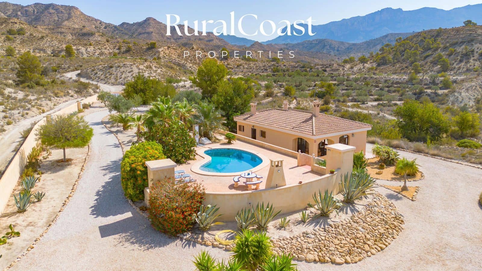 1 soveværelse Villa til salg i Jijona / Xixona med swimmingpool garage - € 395.000 (Ref: 8439437)