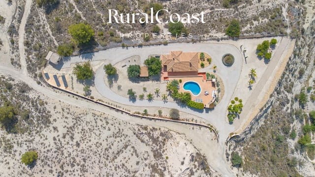 1 bedroom Villa for sale in Jijona / Xixona with pool garage - € 395,000 (Ref: 8439437)