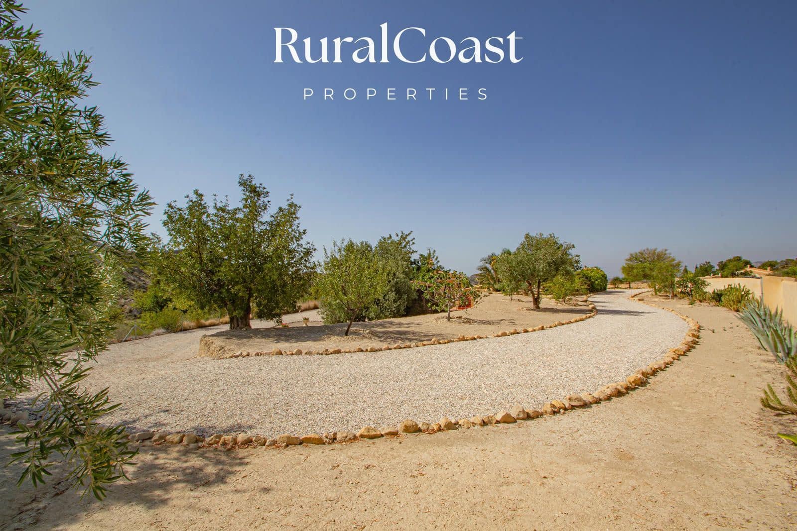 1 soveværelse Villa til salg i Jijona / Xixona med swimmingpool garage - € 395.000 (Ref: 8439437)