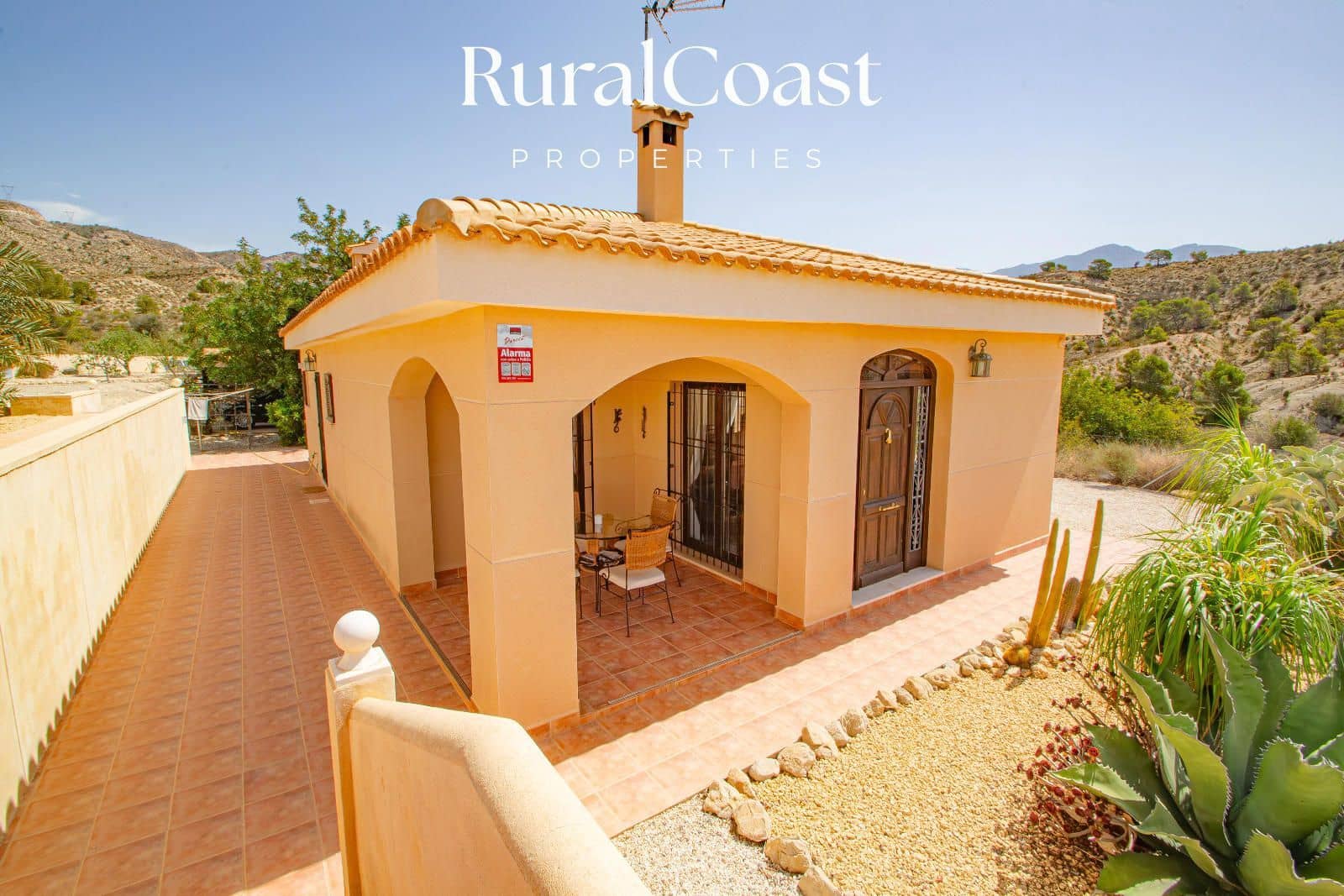 1 soveværelse Villa til salg i Jijona / Xixona med swimmingpool garage - € 395.000 (Ref: 8439437)