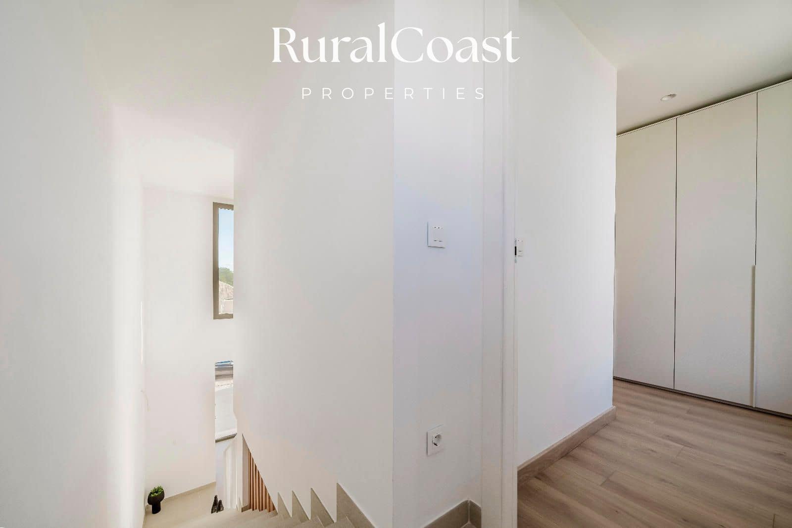 3 chambre Villa/Maison à vendre à Finestrat avec piscine garage - 797 000 € (Ref: 8734717)