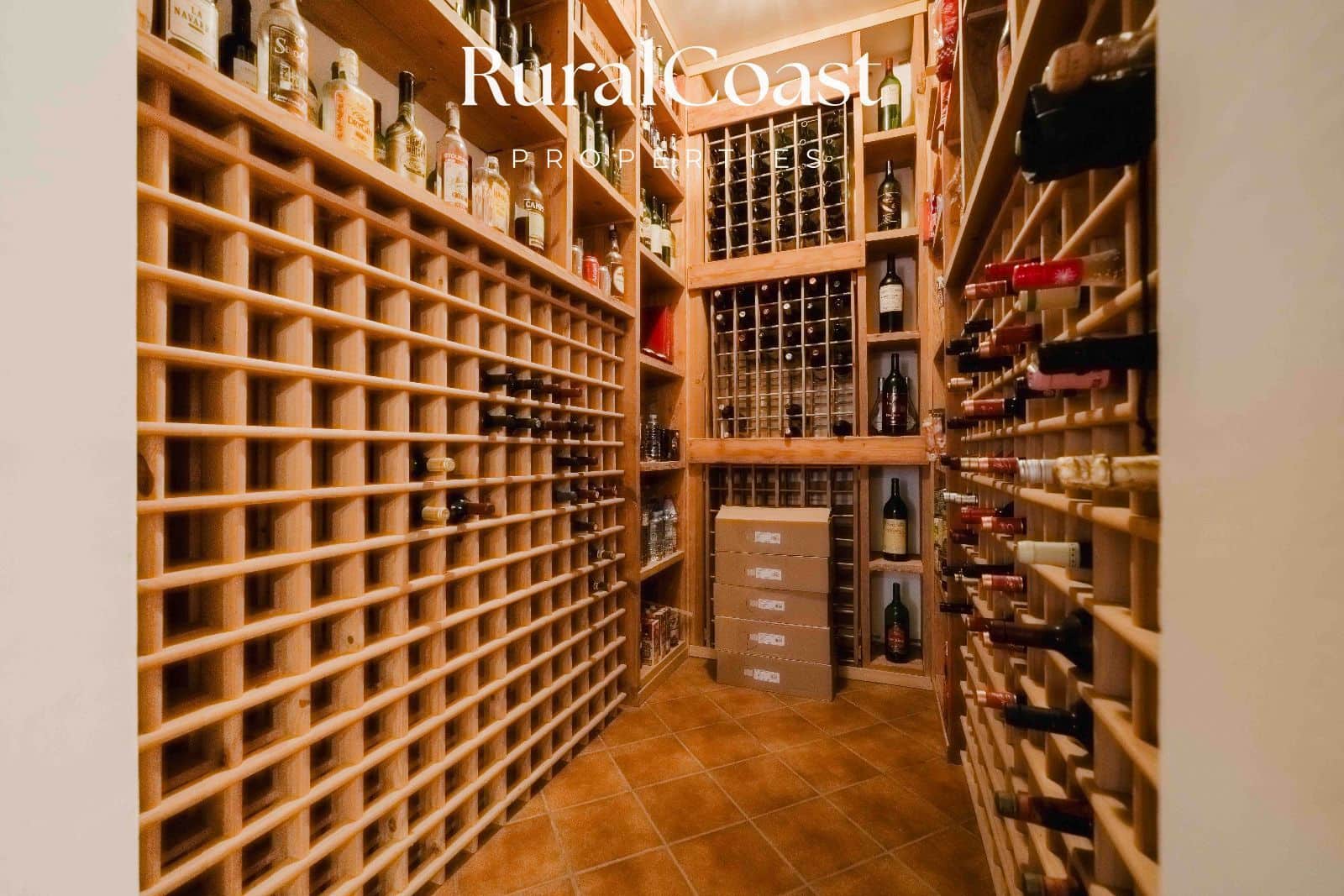 4 soverom Villa til salgs i El Campello med svømmebasseng garasje - € 1 100 000 (Ref: 8880583)