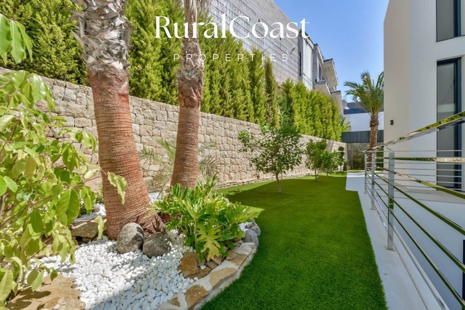 7 slaapkamer Villa te koop in Finestrat - € 4.450.000 (Ref: 8910541)