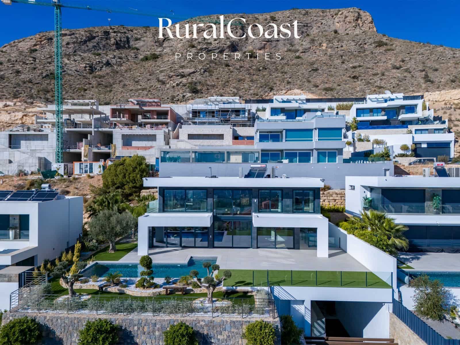 7 slaapkamer Villa te koop in Finestrat - € 4.450.000 (Ref: 8910541)