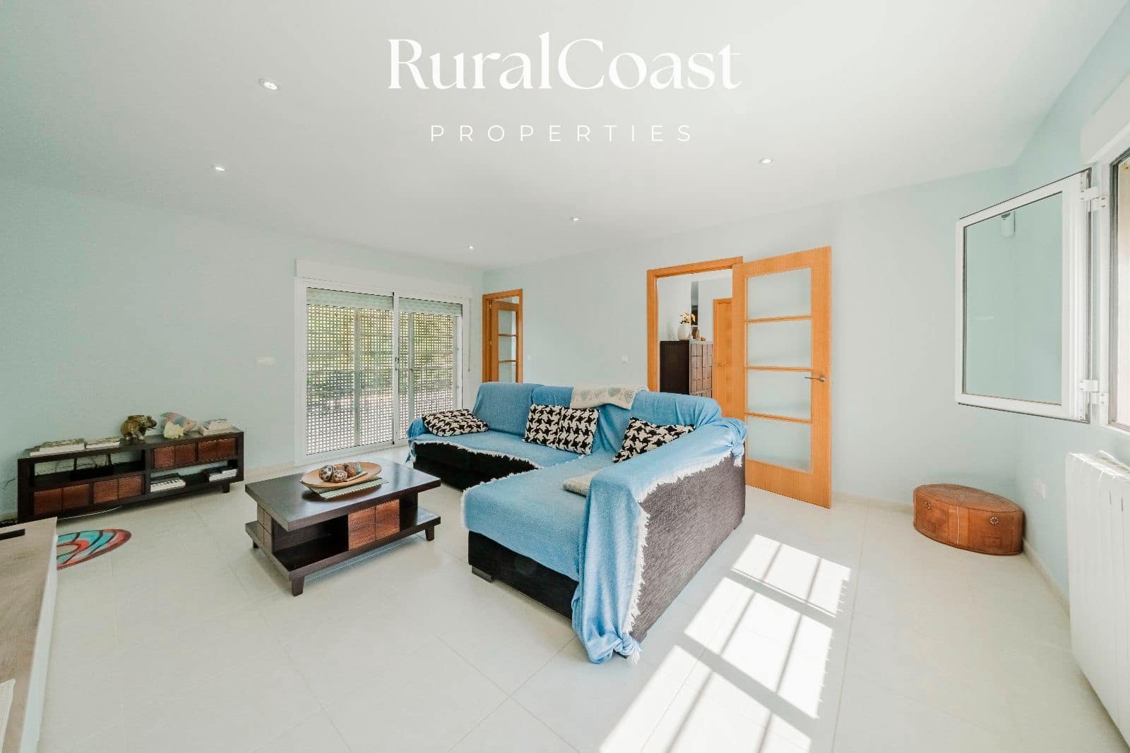 4 soveværelse Villa til salg i Bonalba med garage - € 459.000 (Ref: 8912427)