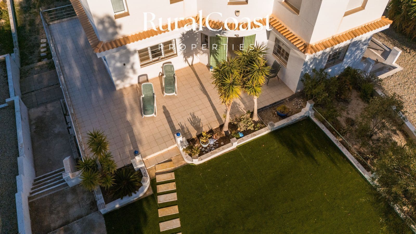 4 soveværelse Villa til salg i Bonalba med garage - € 459.000 (Ref: 8912427)