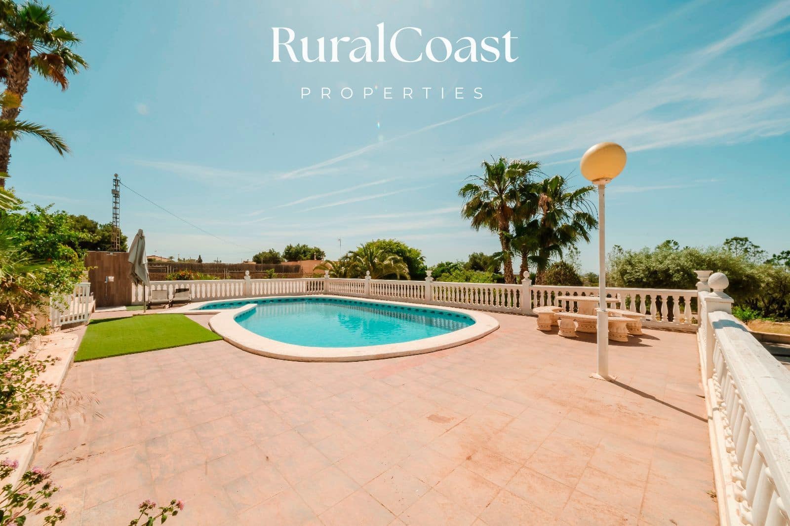 5 soveværelse Villa til salg i Elche / Elx med swimmingpool garage - € 492.000 (Ref: 9006543)