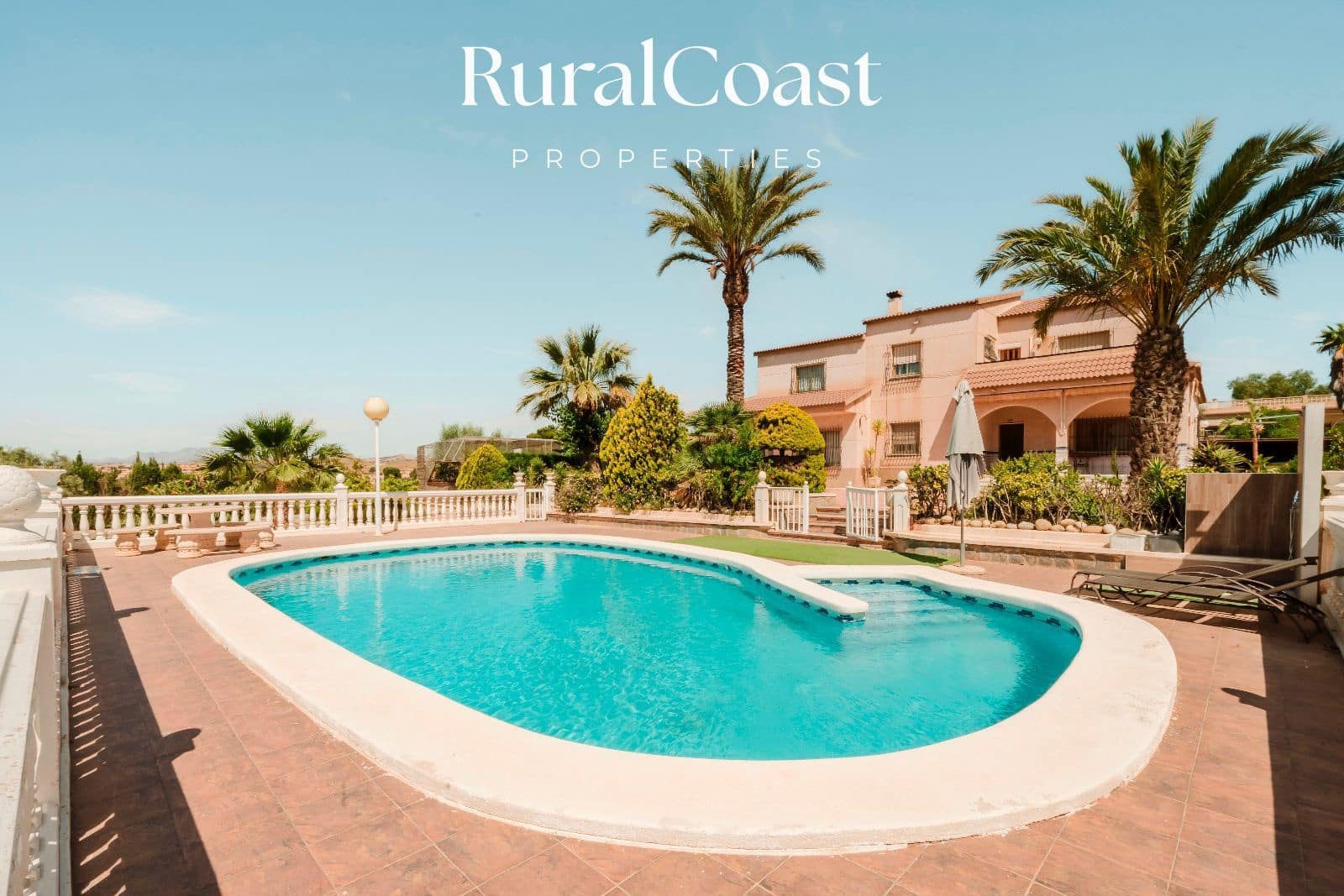 5 soveværelse Villa til salg i Elche / Elx med swimmingpool garage - € 492.000 (Ref: 9006543)