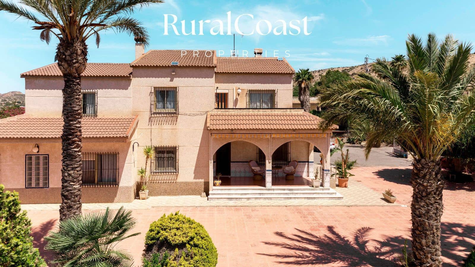 5 soveværelse Villa til salg i Elche / Elx med swimmingpool garage - € 492.000 (Ref: 9006543)