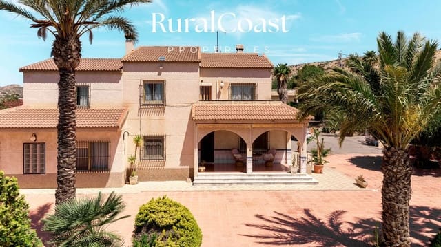 5 soveværelse Villa til salg i Jubalcoy / Jubalcoi, Elche / Elx med swimmingpool garage - € 492.000 (Ref: 9006543)