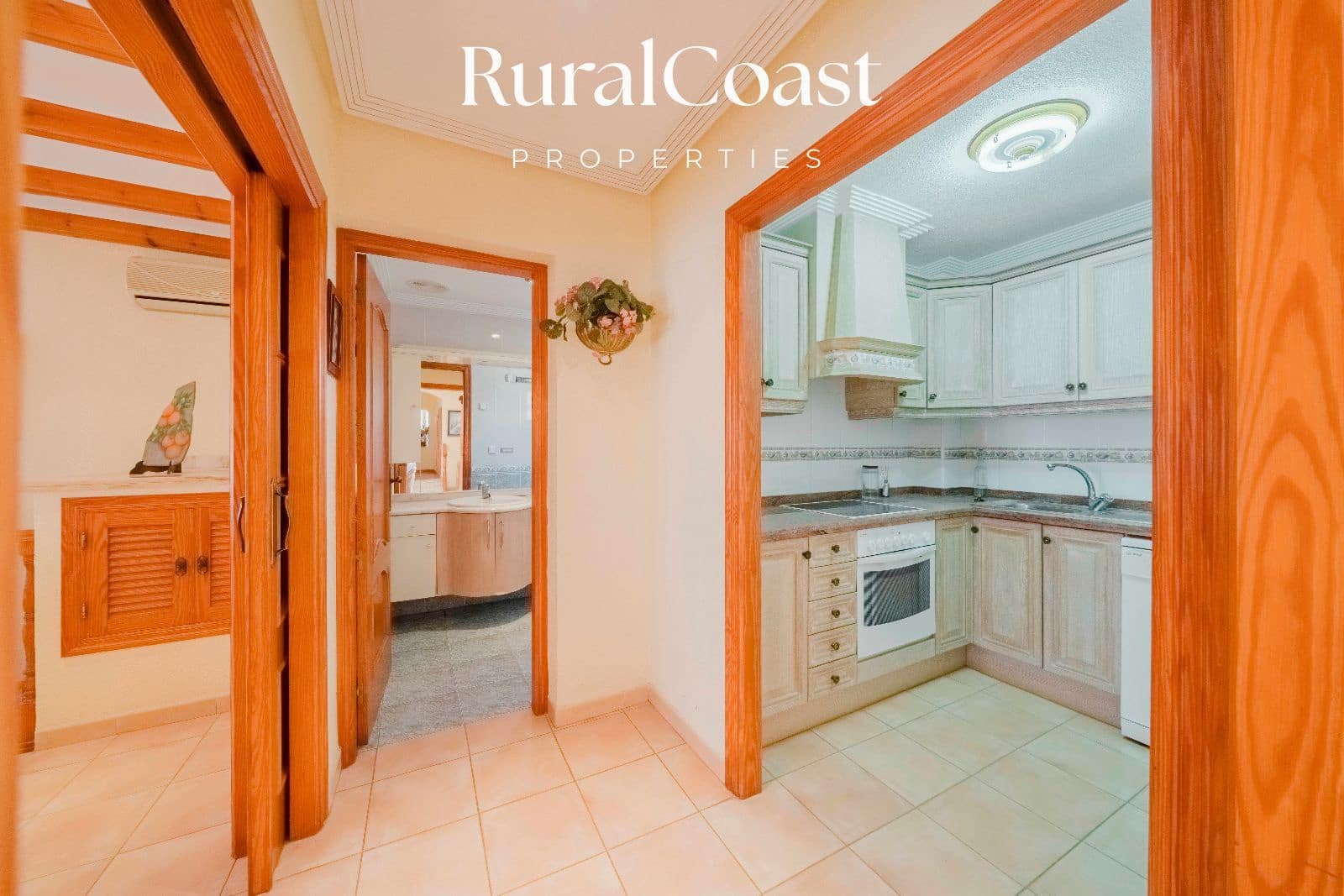 5 soveværelse Villa til salg i Elche / Elx med swimmingpool garage - € 492.000 (Ref: 9006543)