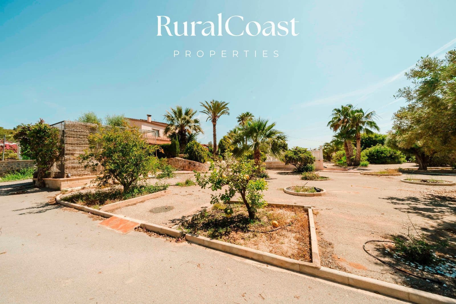 5 soveværelse Villa til salg i Elche / Elx med swimmingpool garage - € 492.000 (Ref: 9006543)