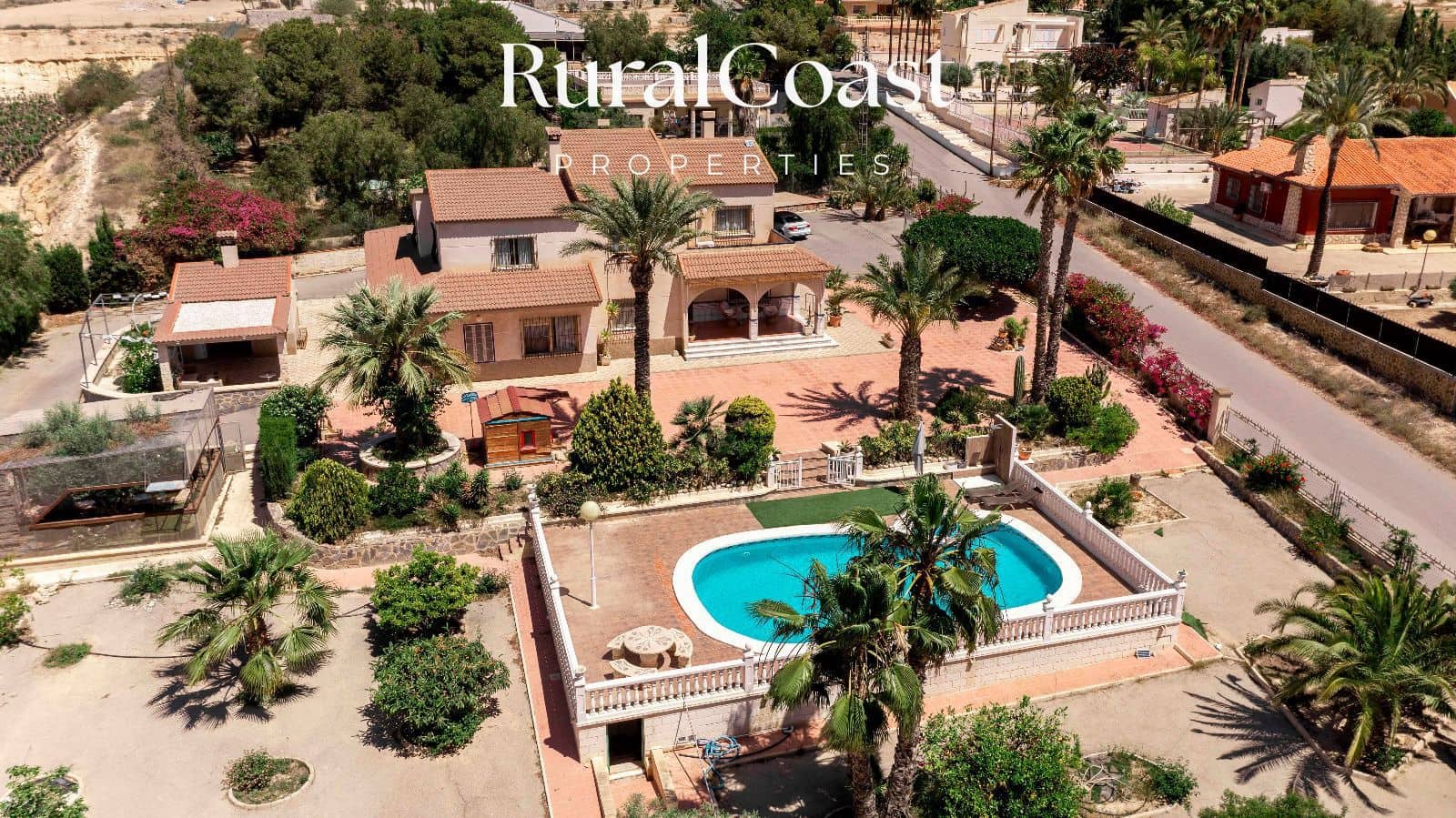 5 soveværelse Villa til salg i Elche / Elx med swimmingpool garage - € 492.000 (Ref: 9006543)