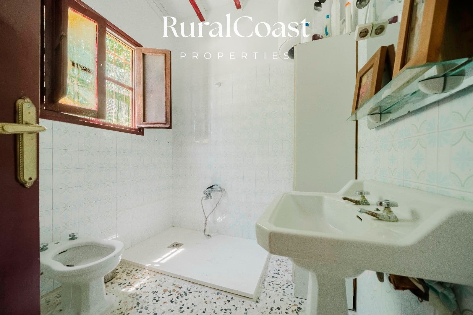 2 bedroom Villa for sale in El Campello with garage - € 210,000 (Ref: 9026151)