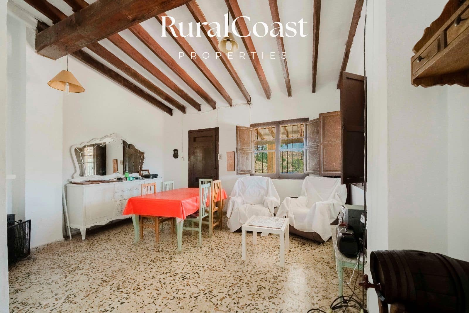 2 bedroom Villa for sale in El Campello with garage - € 210,000 (Ref: 9026151)