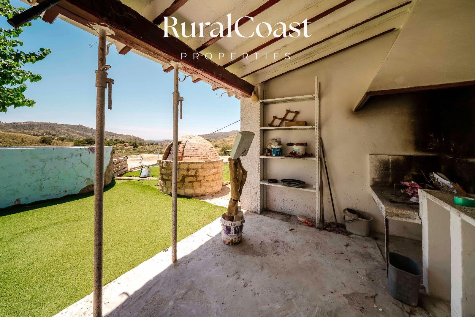 2 bedroom Villa for sale in El Campello with garage - € 210,000 (Ref: 9026151)