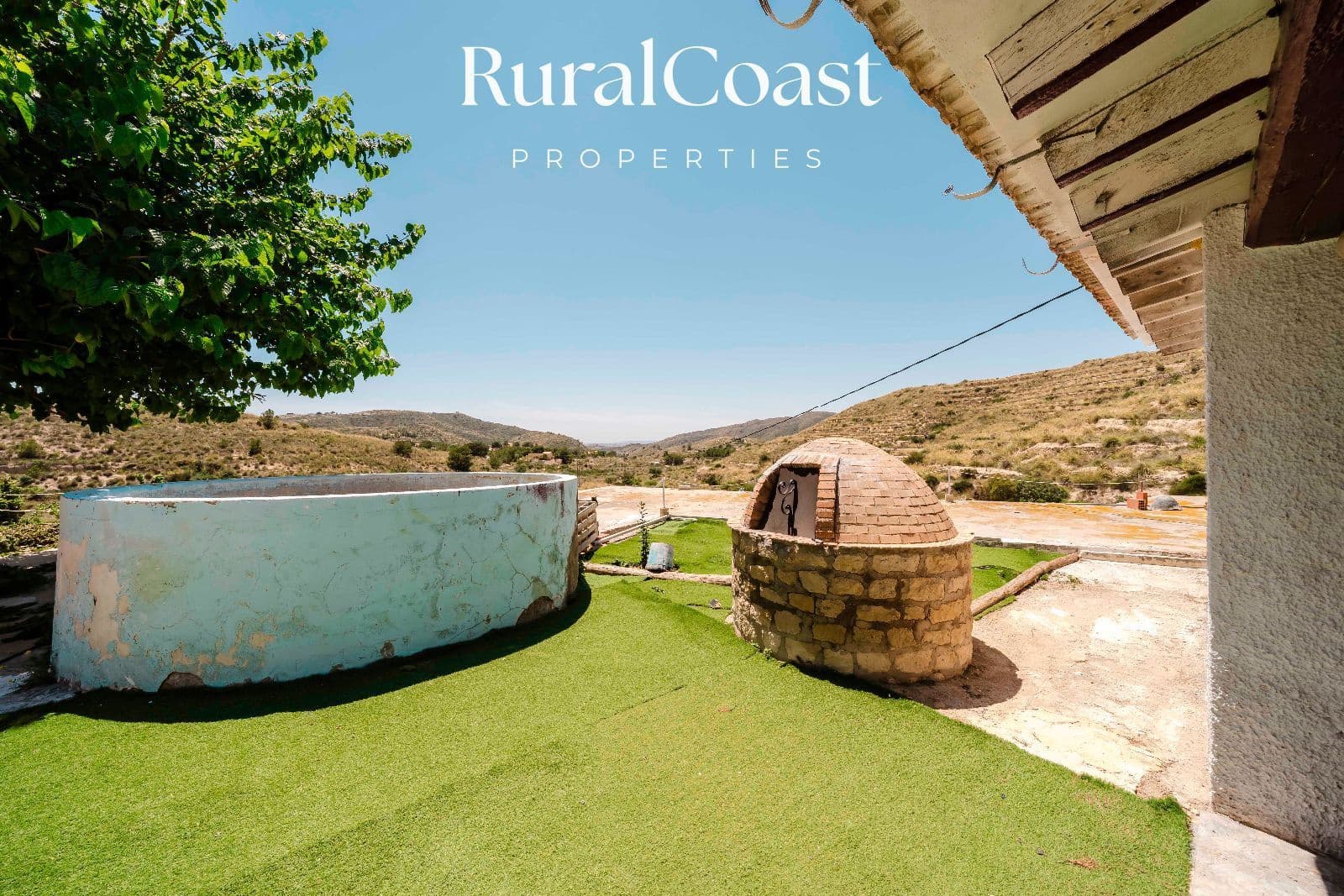 2 bedroom Villa for sale in El Campello with garage - € 210,000 (Ref: 9026151)