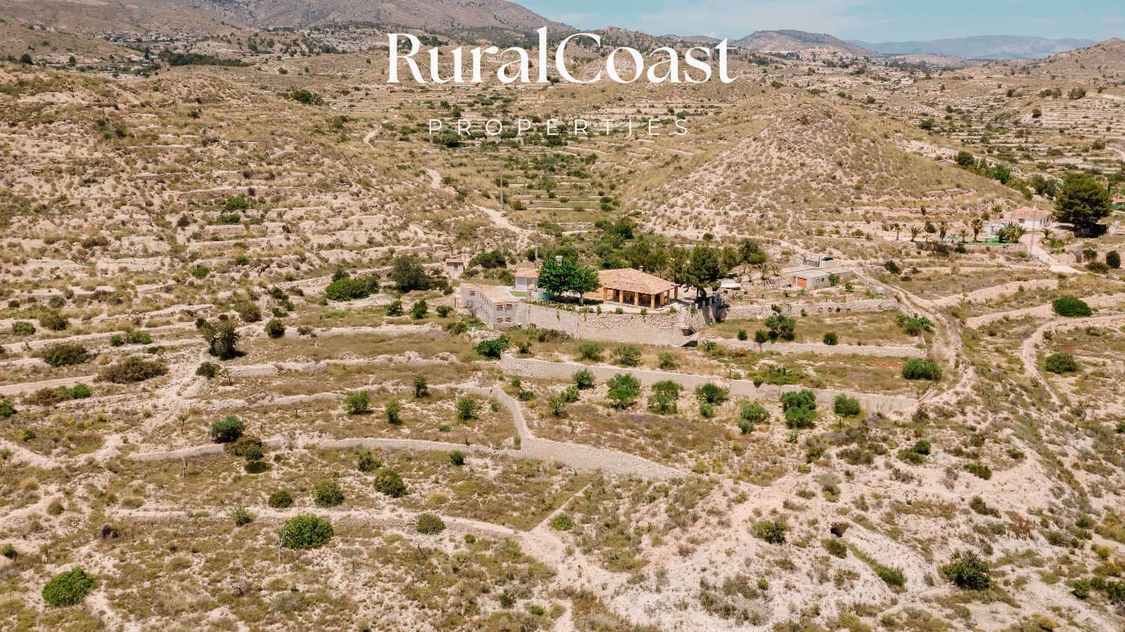 2 bedroom Villa for sale in El Campello with garage - € 210,000 (Ref: 9026151)