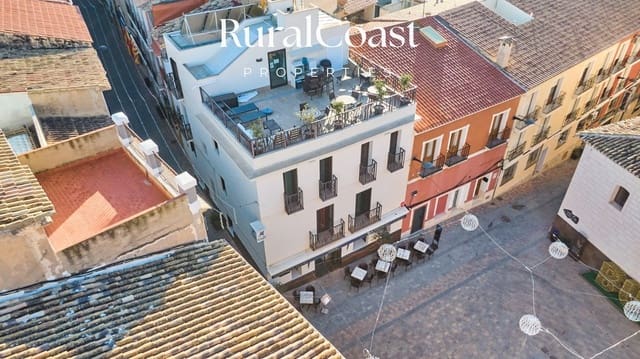 Erhverv til salg i Busot med garage - € 924.000 (Ref: 9035908)