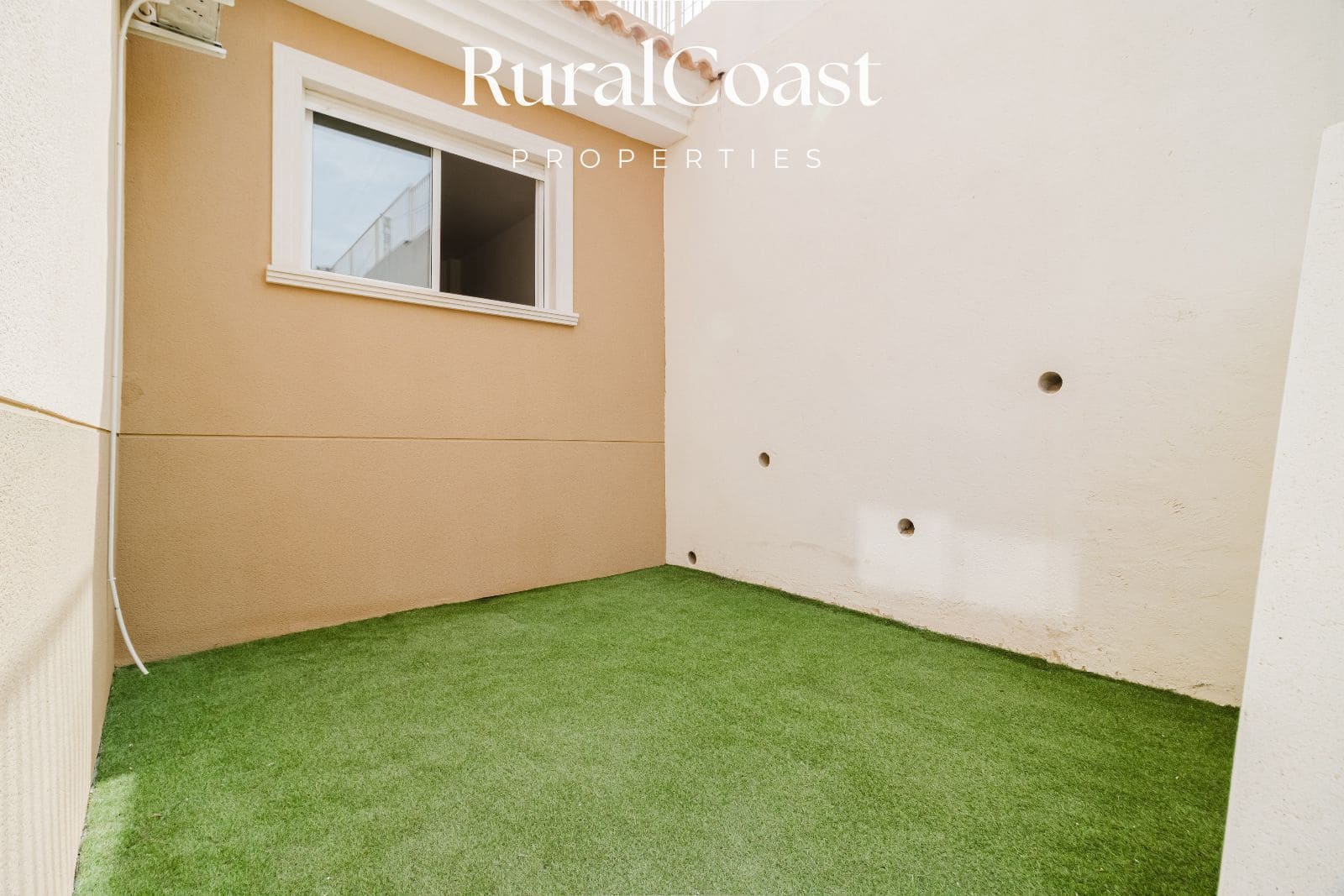 3 slaapkamer Villa te koop in Busot met zwembad - € 360.000 (Ref: 9064462)