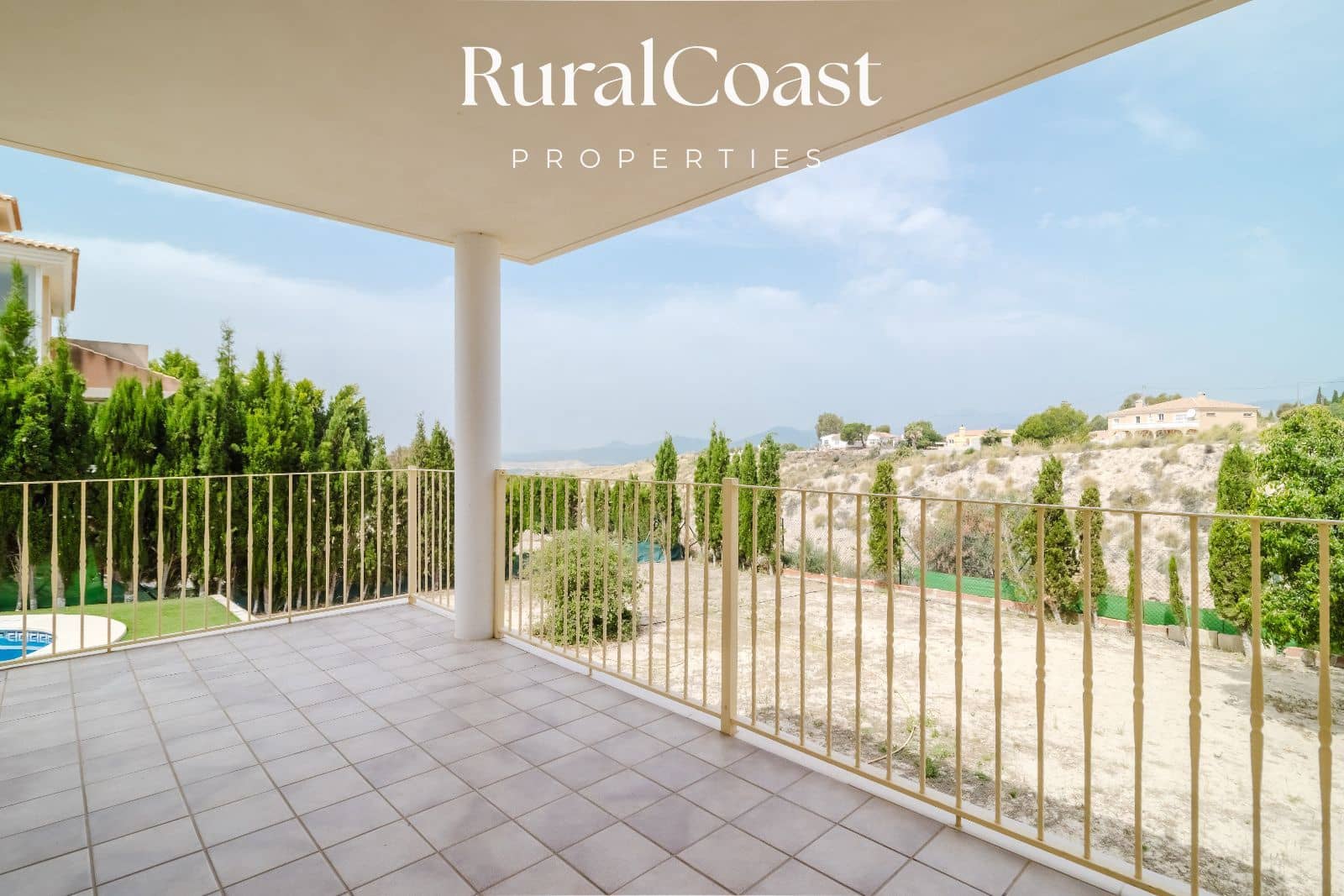 3 slaapkamer Villa te koop in Busot met zwembad - € 360.000 (Ref: 9064462)